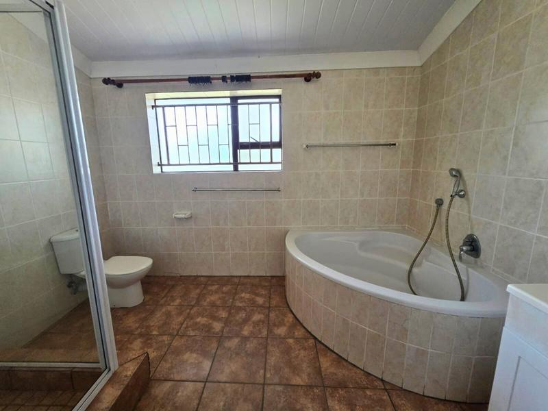 3 Bedroom Property for Sale in Hartenbos Central Western Cape